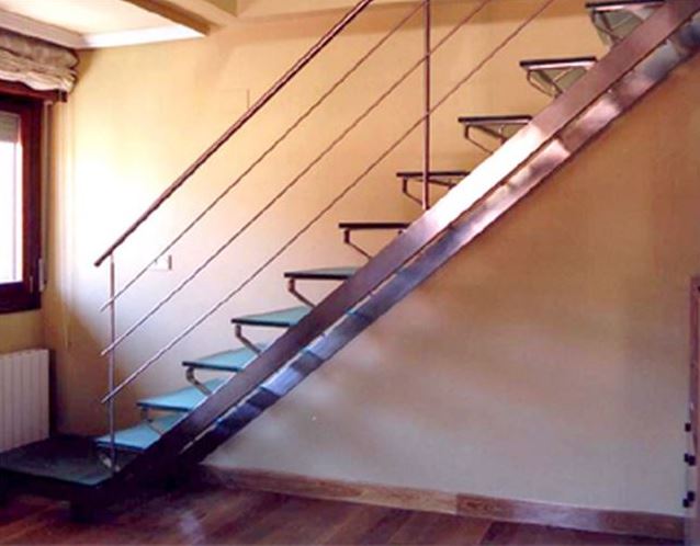 escalera ligera
